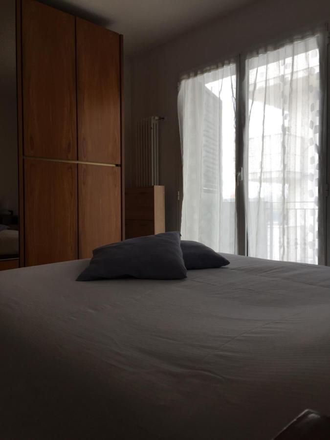Aloe Beach Apartments, Ombrellone, Parcheggio E Uso Di Biciclette Gratis Rimini Dış mekan fotoğraf